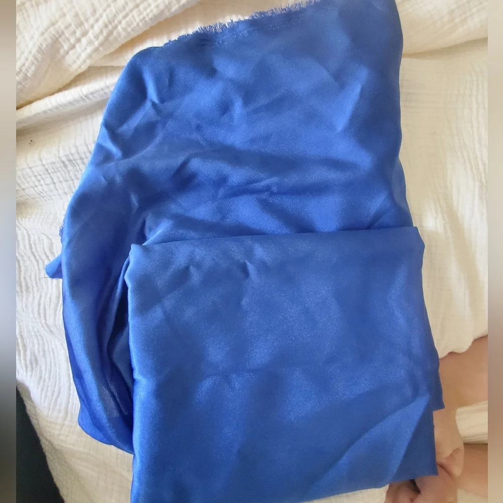 💎$3 WITH BUNDLE💎 Royal Blue Satin Fabric